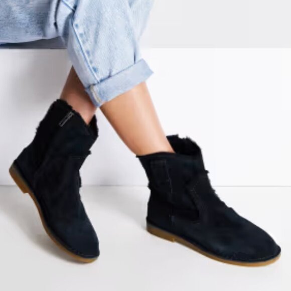 UGG Australia Catica Ankle Boot Black Leather Bootie Cowgirl Boot Western Size 9 - Picture 1 of 9